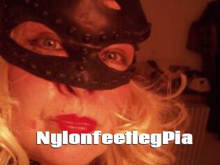 NylonfeetlegPia
