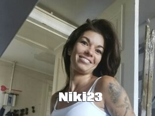 Niki23