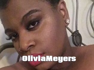 Olivia_Meyers