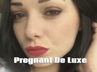 Pregnant_De_Luxe
