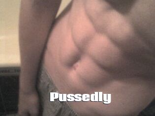 Pussedly