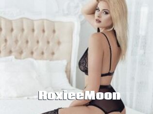 RoxieeMoon
