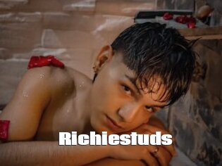 Richiestuds