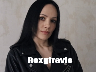 Roxytravis