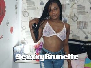 SexxxyBrunette