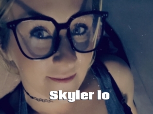 Skyler_lo