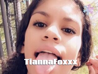 TiannaFoxxx