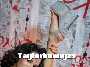 Taylorbunnyxx