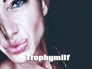 Trophymilf
