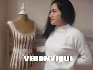 VERONYIQUE
