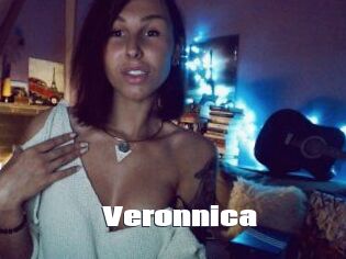 Veronnica