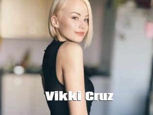 Vikki_Cruz