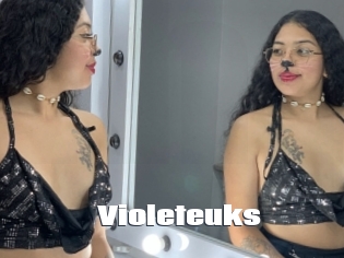 Violeteuks