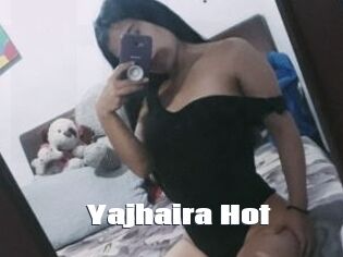 Yajhaira_Hot
