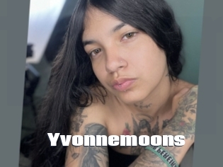 Yvonnemoons